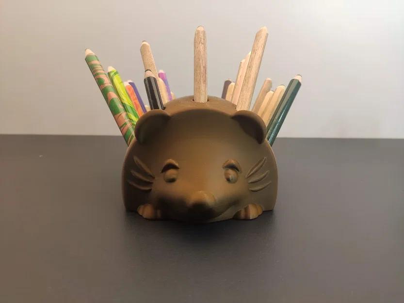 Mô hình nhím cắm bút Crayon Hedgehog đáng yêu cho bàn làm việc - Image 4