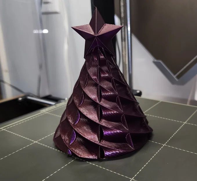 Mô hình cây thông Noel 3D in Vase Mode độc đáo cho trang trí lễ hội - Image 2