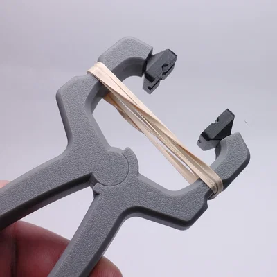 Kẹp Lò Xo Dùng Dây Thun (Rubber Band Spring Clamp)