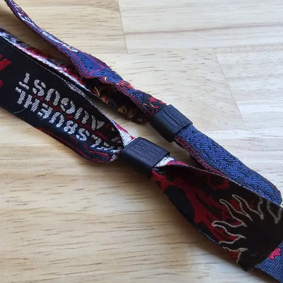 Kẹp Vòng Tay Lễ Hội (Festival Wristband Clips)