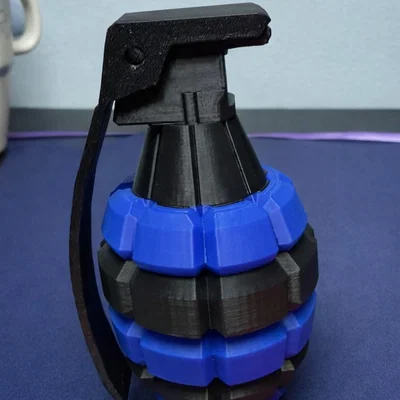 Đạo Cụ Frag Grenade Prop (Lựu Đạn Mảnh) để Cosplay/Trang Trí