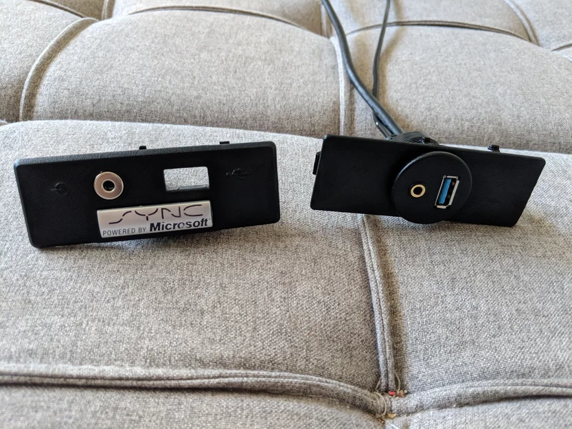 F150 (2009–2014) - Thay thế cụm USB & AUX - Image 4