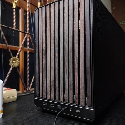 Mặt nạ trang trí cho vỏ máy tính Lian Li A3-MATX