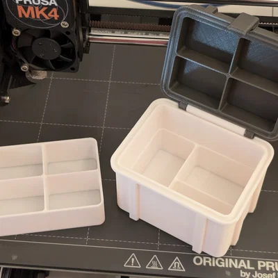 Hộp Lưu Trữ Bền Bỉ Nhiều Ngăn (Multi Compartment Rugged Storage Box)