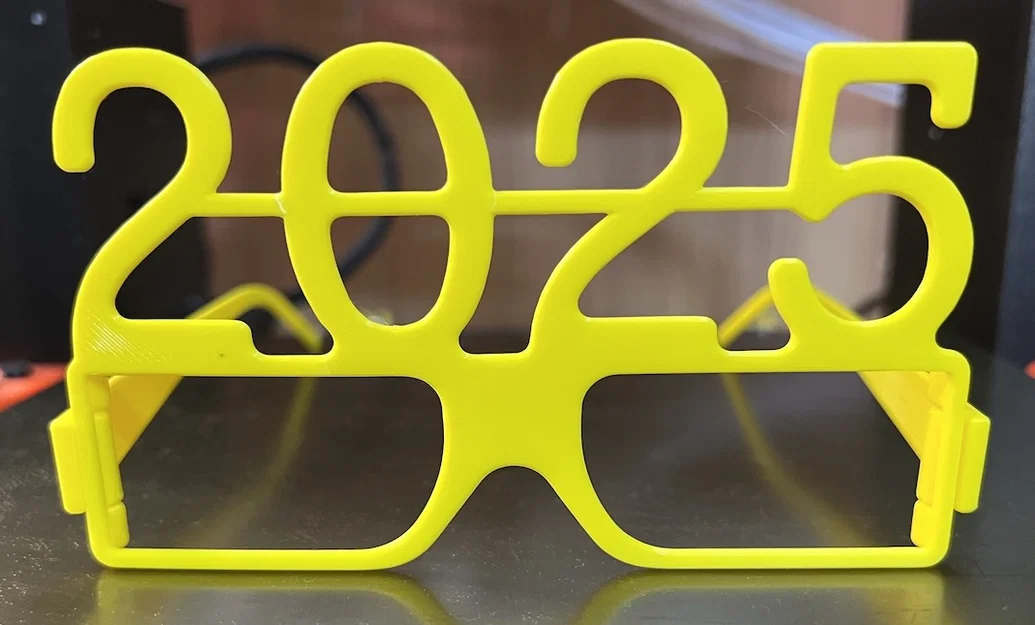 Kính NYE 2025 - Image 1