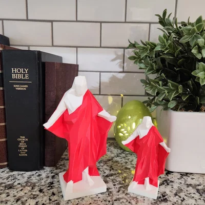 Modern Low-Poly Christus – Tượng Christus low-poly hiện đại in 3D