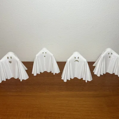 Ghostie!! Bé Ma Halloween