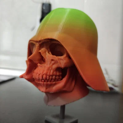 Hộp sọ Darth Vader kèm đế