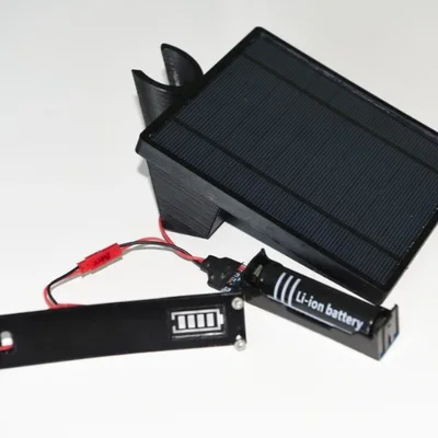 Ngàm gắn cột cho solar panel & hộp bảo vệ mạch điện