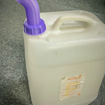 Nálevka cho canister ren DIN45