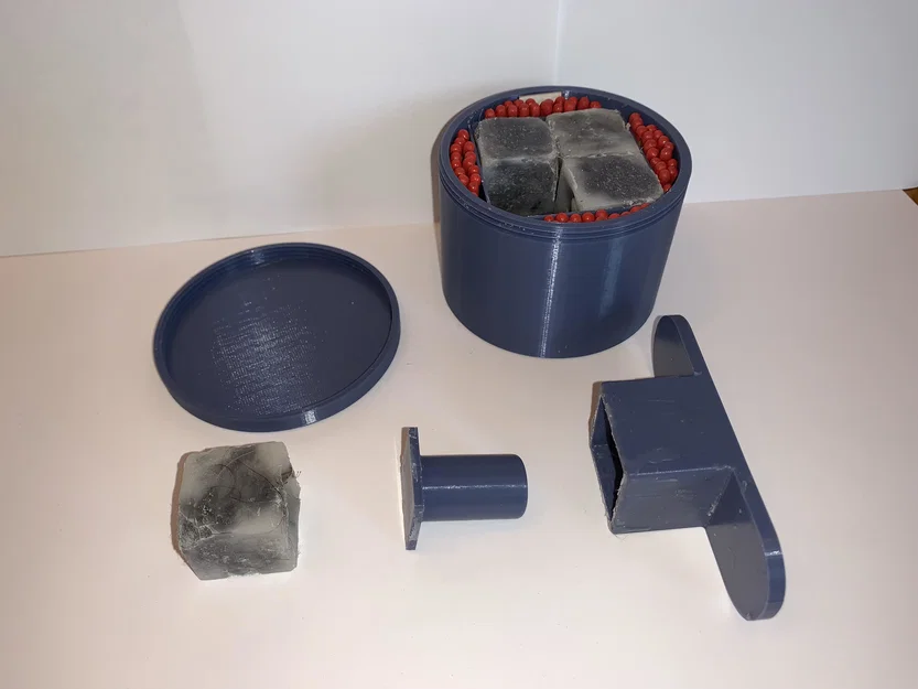 Khuôn + Hộp đựng Firestarter Chống Nước (Waterproof Firestarter Mold + Container) - Image 2