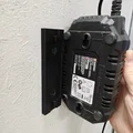Giá treo tường cho bộ sạc Parkside PLG 20 C3 tiện lợi - Thumbnail 2