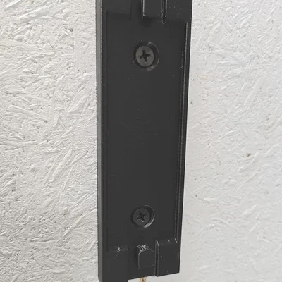 Giá treo tường cho bộ sạc Parkside PLG 20 C3 tiện lợi