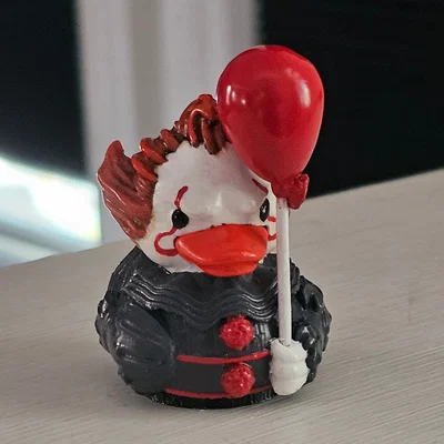 Mô hình Jeep Duck - Chú vịt Pennywise