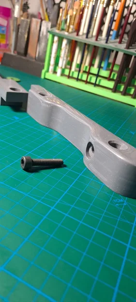 Giá đỡ tựa đầu Suzuki Jimny JB74 (Headrest Mount) - Image 4