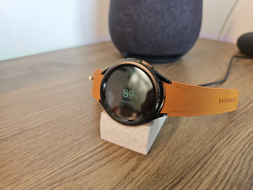 Đế đỡ Galaxy Watch 6 Classic và Watch 7 - Image 1