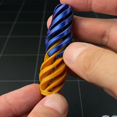 Mô hình Búp bê Nga xoắn ốc (Spiral Matryoshka) - Đồ chơi Fidget độc đáo