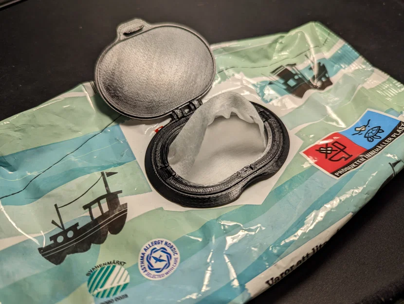 Nắp đậy khăn ướt tái sử dụng (Reusable wet wipes lid) - Image 1