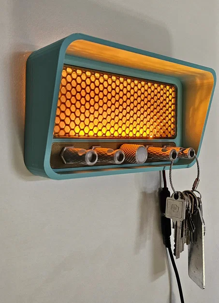 Móc treo chìa khóa kiểu radio retro thập niên 50/60 - Image 1