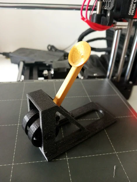 Easy Catapult (Máy bắn đá dễ in) - Image 1