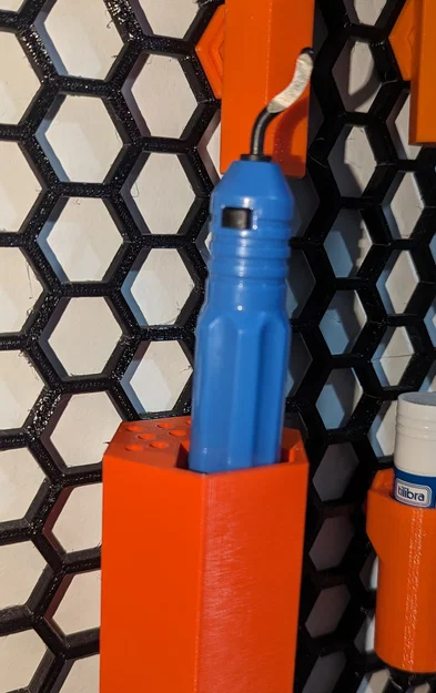 Giá treo dụng cụ cầm tay cho hệ thống Honeycomb Storage Wall - Image 1