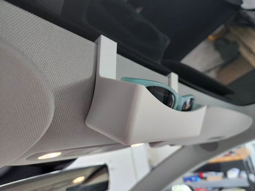 Kẹp Giữ Kính Mát cho Tesla Model 3/Y - Image 1