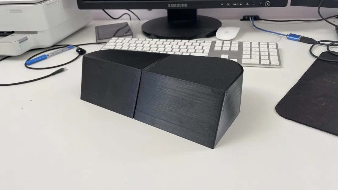 Khung gắn đồng hồ đo và sạc không dây cho BMW E34 E32 - Image 2