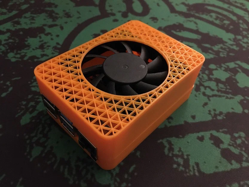 Case Raspberry Pi 4 snapfit gắn quạt 60mm (screwless) - Image 1