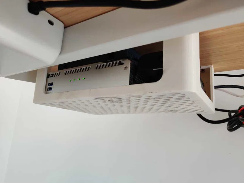 Giỏ treo gầm bàn để gắn Mini PC (Under-Desk Mounting Basket) - Image 1