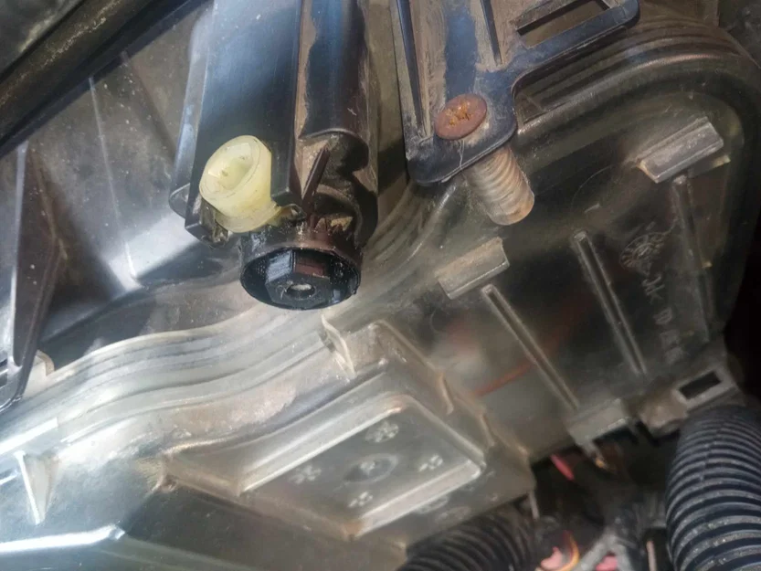 Skoda, VW - Bánh răng chỉnh đèn pha (Headlight Adjustment Gear) - Image 2