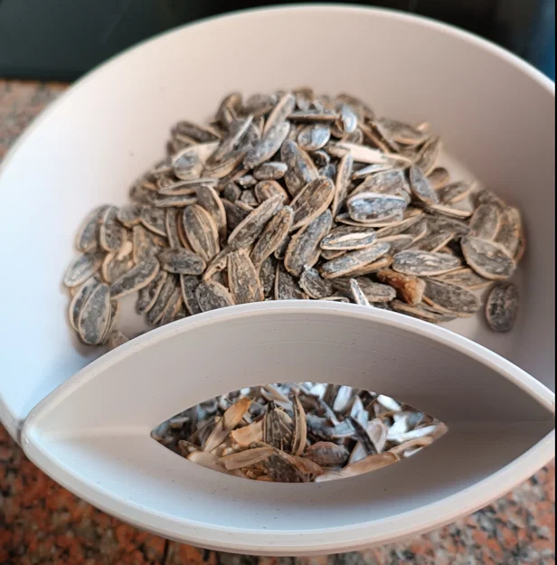 Tô ăn hạt hướng dương/hạt dẻ cười (Pipas y Pistachos) - Image 2