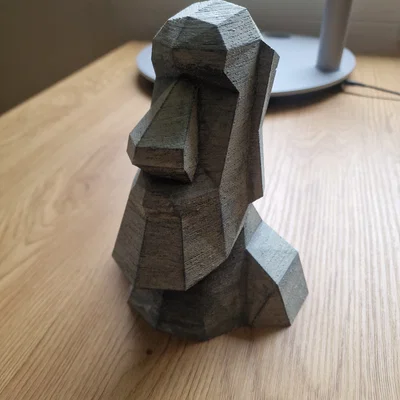 Low poly Moai