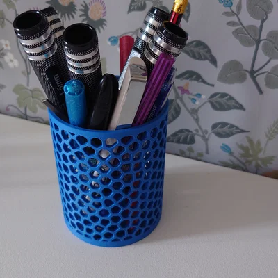 Ống Đựng Bút Voronoi (Voronoi Pencil Holder)