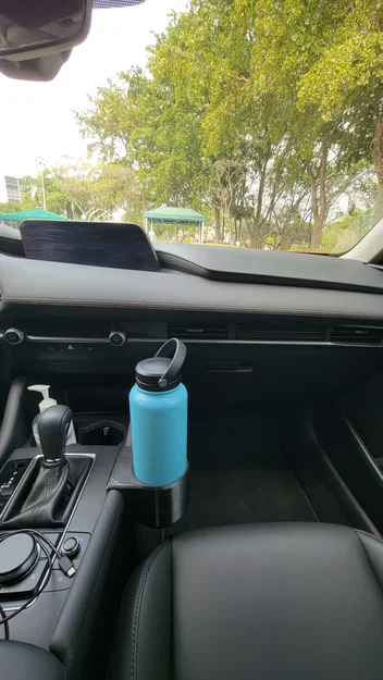 Khay giữ bình nước 40oz cho Mazda 3 2020 (Gen4) dùng cho console giữa - Image 2