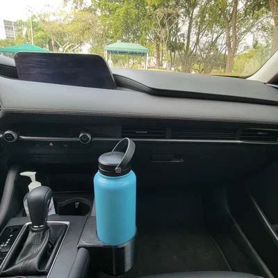 Khay giữ bình nước 40oz cho Mazda 3 2020 (Gen4) dùng cho console giữa