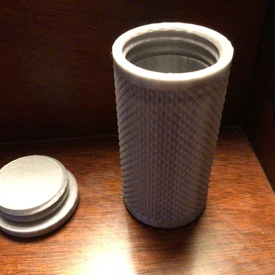 Hộp đựng đồ đa năng có vân nhám (Knurled Container) in 3D tiện lợi