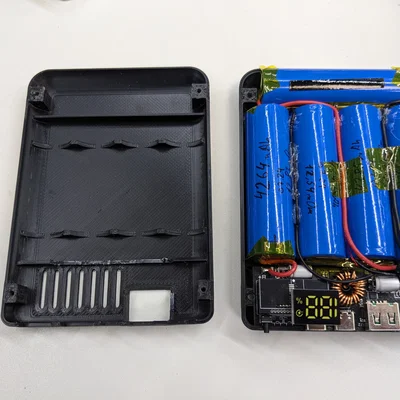 Vỏ (Enclosure) cho module PowerBank 100W từ Aliexpress