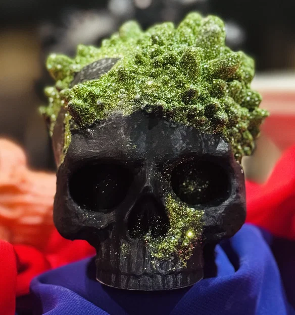 Đầu lâu Halloween đính tinh thể (Crystal Embedded Halloween Skull) - Image 3