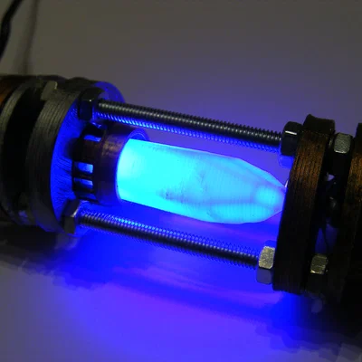 Lightsaber có LED bên trong (kèm hướng dẫn lắp ráp)