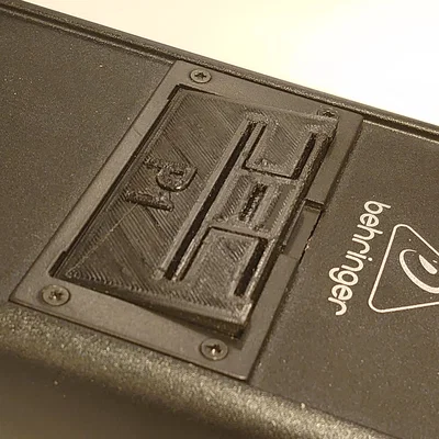 Nắp khoang pin Behringer Powerplay P1 (battery cover)