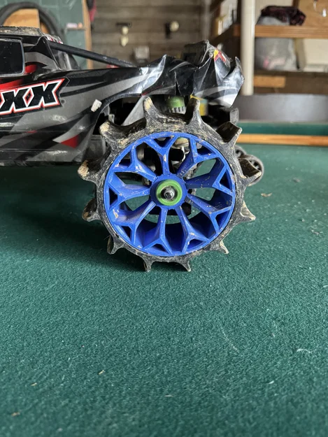 Bộ mâm và lốp gai địa hình Paddle cho xe RC Traxxas Maxx - Image 2