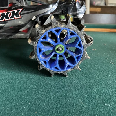 Bộ mâm và lốp gai địa hình Paddle cho xe RC Traxxas Maxx