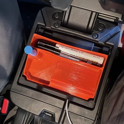 Khay chứa đồ cho hộc trung tâm Mitsubishi Triton