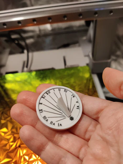 Mô hình Đồng hồ mặt trời bỏ túi siêu dễ thương - Image 5