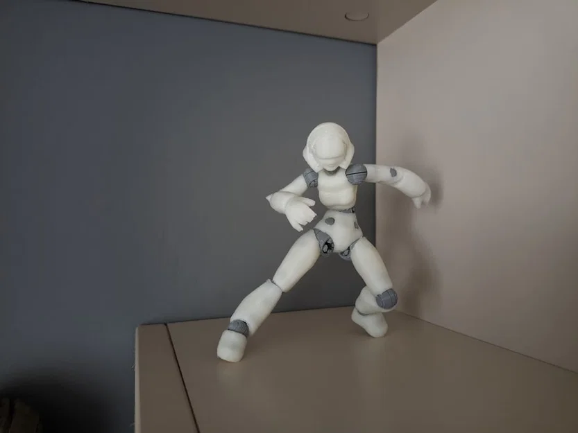 Substratum Protobody Girl Posable Action Figure SUBSTR 001 - Image 2