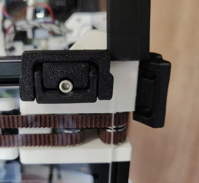 Voron 0.1 filament latch (1515 extrusion) – chốt panel mở/đóng nhanh - Image 1