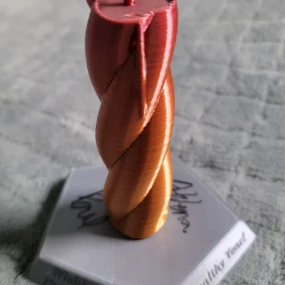 Nến “Happy Birthday” kèm Chân Đế