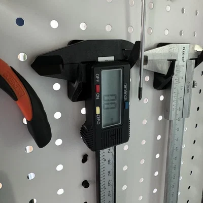 Bộ phụ kiện treo đồ Pegboard 20mm đa năng cho thợ DIY