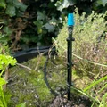 Giá đỡ dựng đứng cho đầu phun & ống Gardena micro drip tưới cây - Thumbnail 1