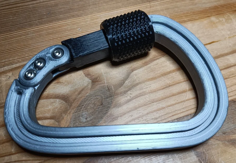 Carabiner có khóa an toàn lò xo (spring loaded secured lock) - Image 2